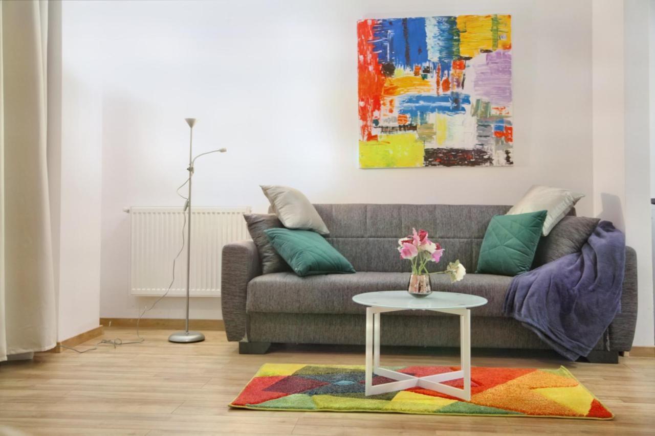 Luxury Downtown Apartment Cluj Napoca Bagian luar foto